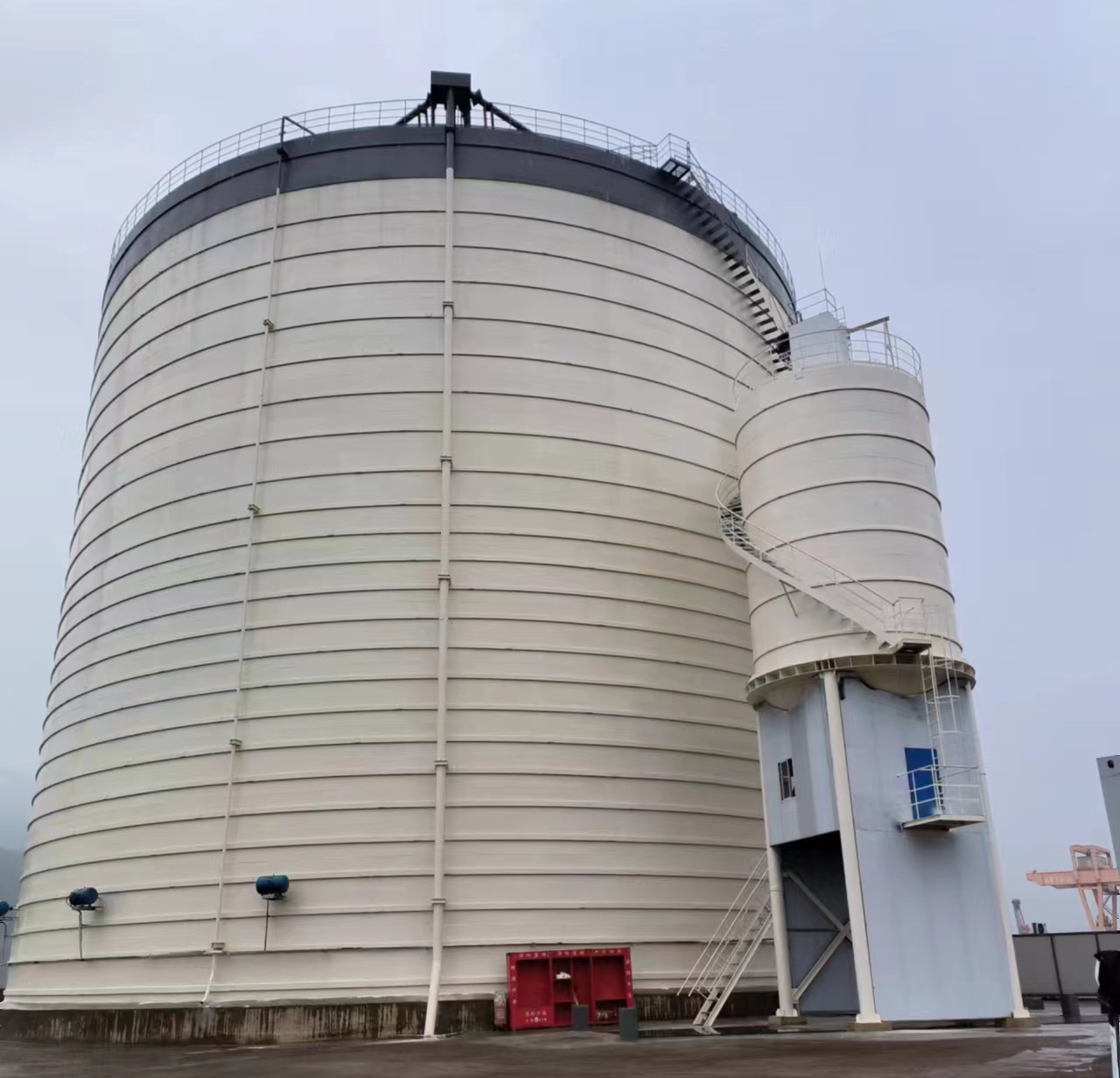 兴宁10万吨水泥钢板库